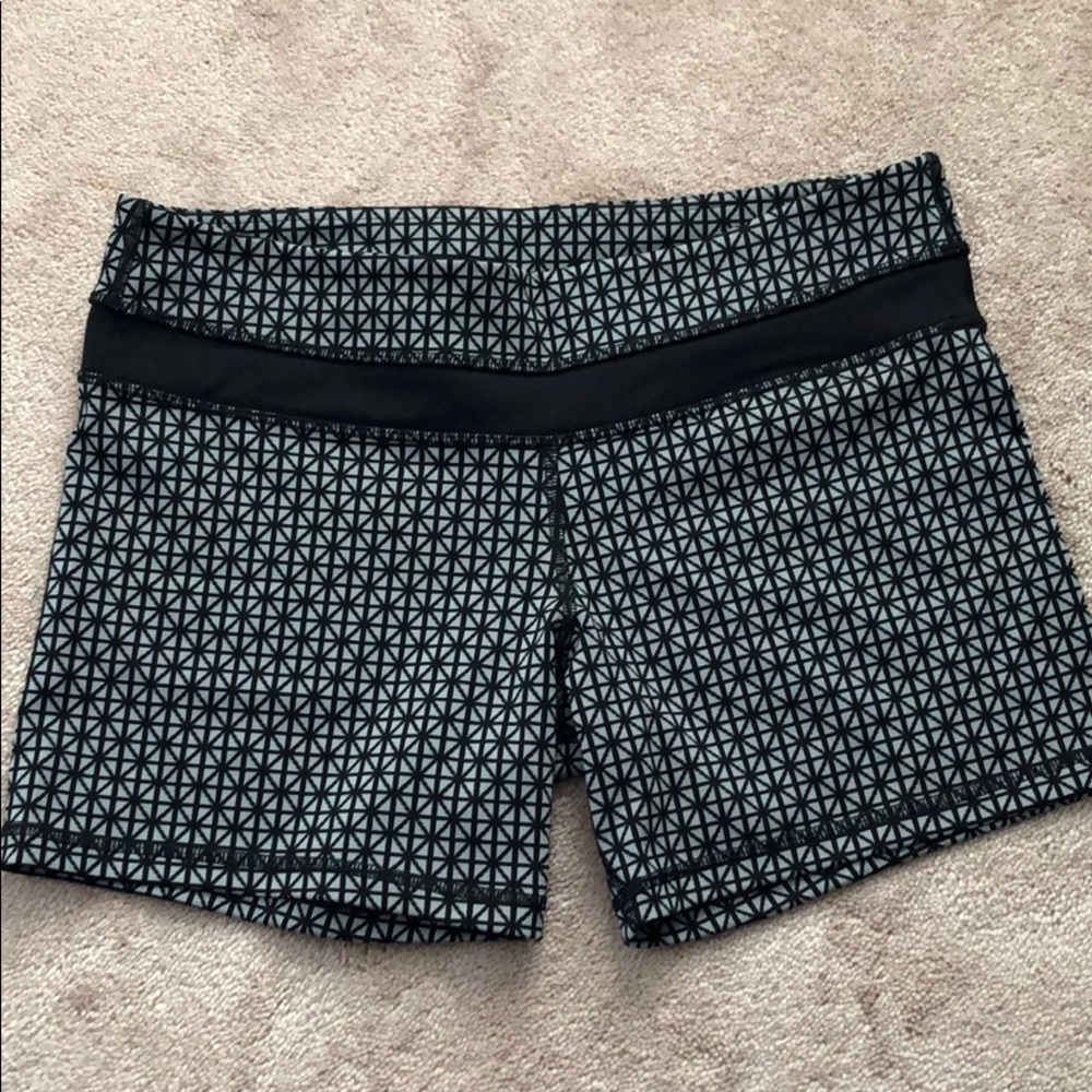 Lululemon geometric print shorts